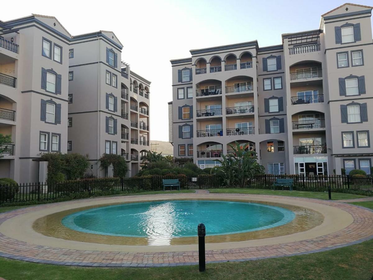 11 Portobelo Appartement Mosselbaai Buitenkant foto