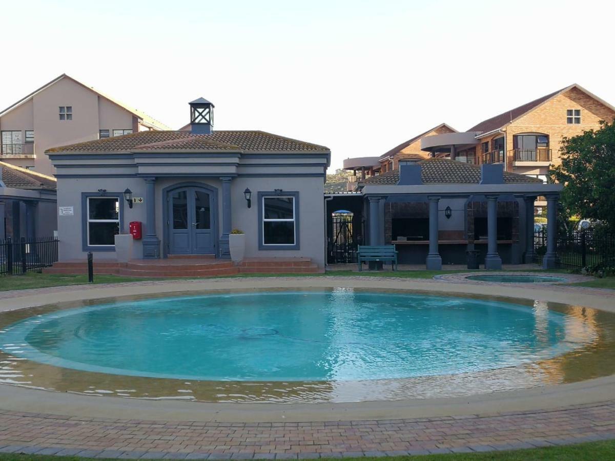 11 Portobelo Appartement Mosselbaai Buitenkant foto