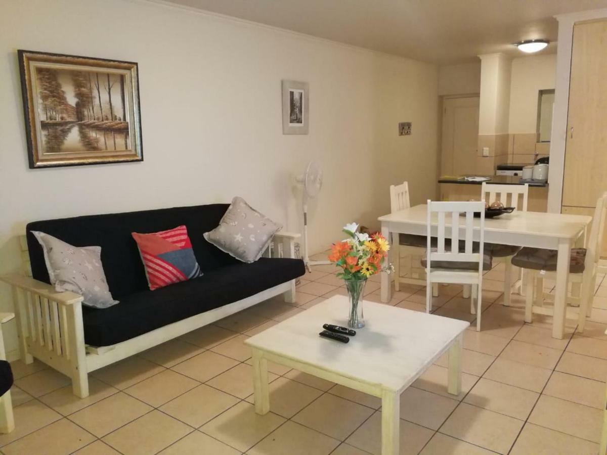 11 Portobelo Appartement Mosselbaai Buitenkant foto