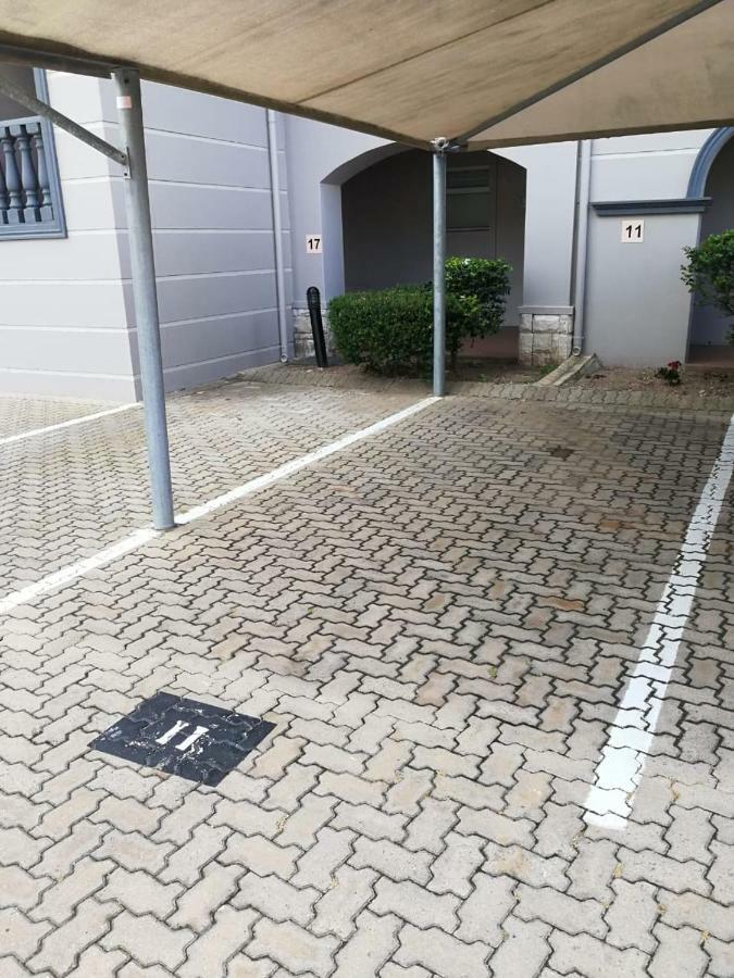 11 Portobelo Appartement Mosselbaai Buitenkant foto