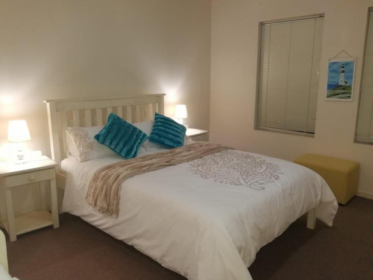 11 Portobelo Appartement Mosselbaai Buitenkant foto